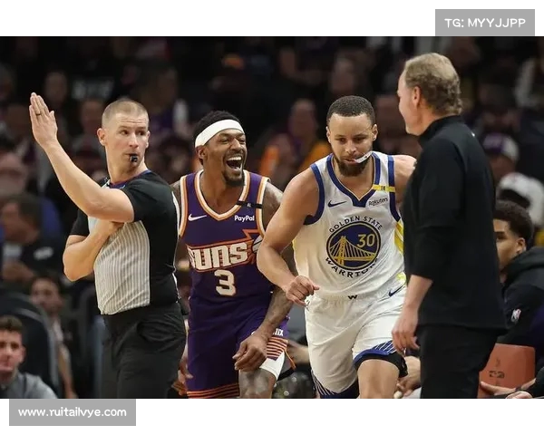 NBA新赛季震撼开幕 交易风波不断多队争夺总冠军冠军之路扑朔迷离